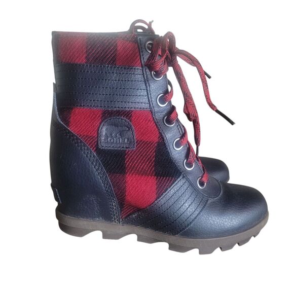Sorel Lexie Wedge Boots Girls Size 4 Buffalo Plaid Red Black Outdoor Holiday - Picture 1 of 10
